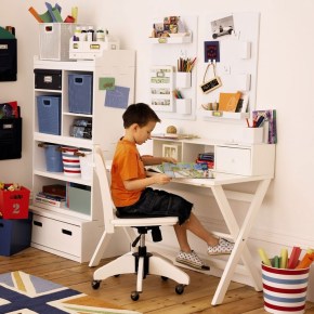 Παιδικό γραφείο / Kids’ study&nbsp;room