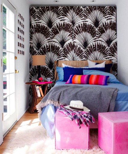 small-bedroom-design-with-colorful-space