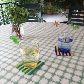 Καλοκαιρινό DIY: Σουβέρ απο ξυλάκια παγωτού – DIY Summer coasters using ice cream wooden&nbsp;sticks