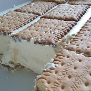 Σπιτικό παγωτό σάντουιτς