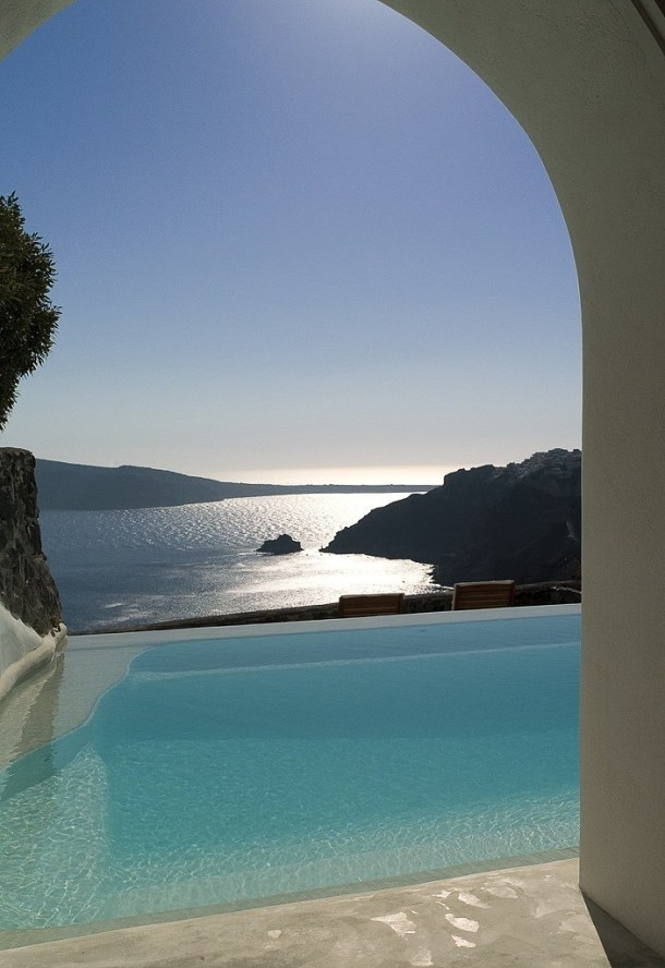 013-perivolas-hotel-costis-psychas