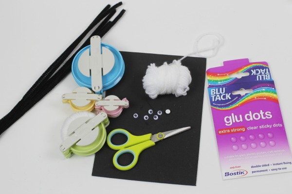 Pompom-sheep-materials