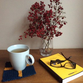 DIY: Σουβέρ απο ρετάλια νήματος για πλέξιμο/ Remnants of knitting yarn find a place in your&nbsp;table!