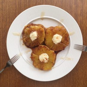 Ένας γευστικός ανανάς στο πιάτο μας!/ A delicious pineapple&nbsp;recipe